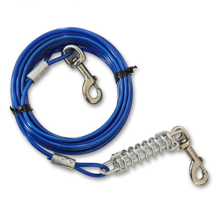 Canine Tie-Out Cable Leash Fabricated from Anti-Chew Metal Wire Rope